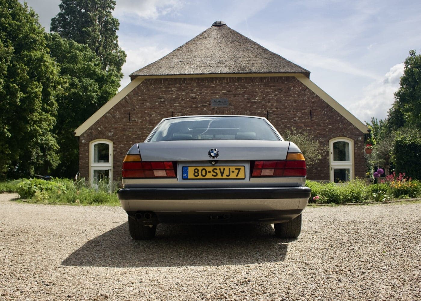 BMW E32 730i — photo 2